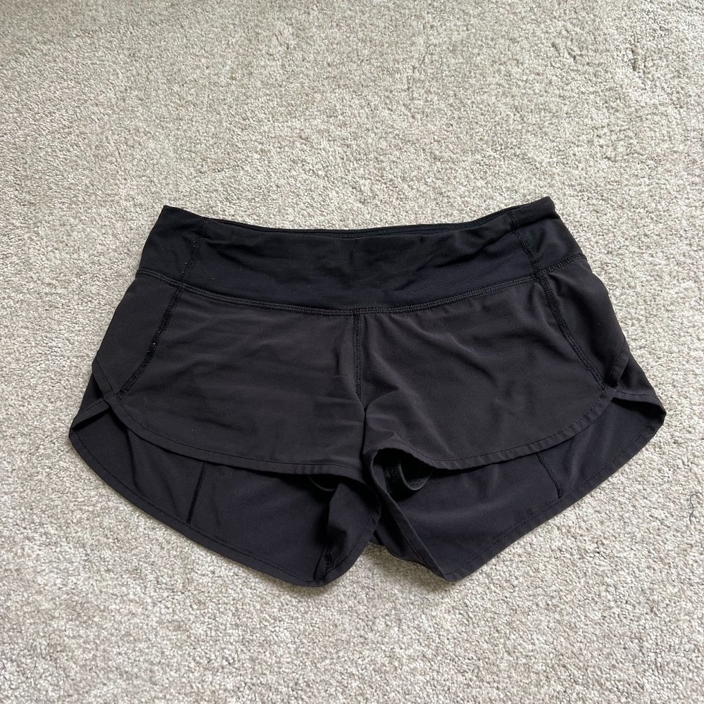 Lululemon Shorts: Size 4, Black